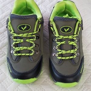 Vitike kids waterproof sneakers